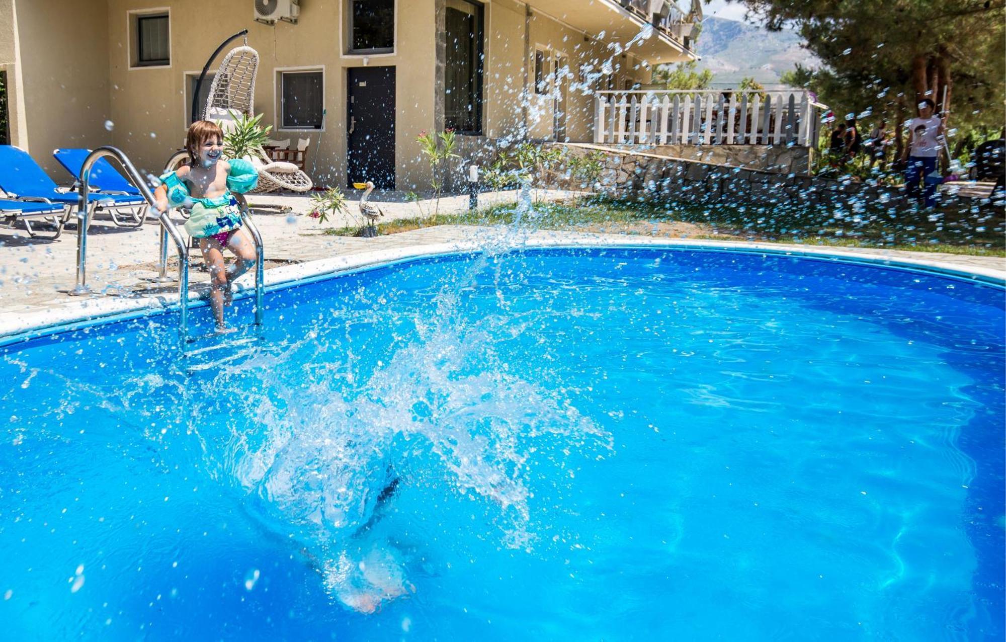 Marti Garden Suites Órmos Prínou Zewnętrze zdjęcie